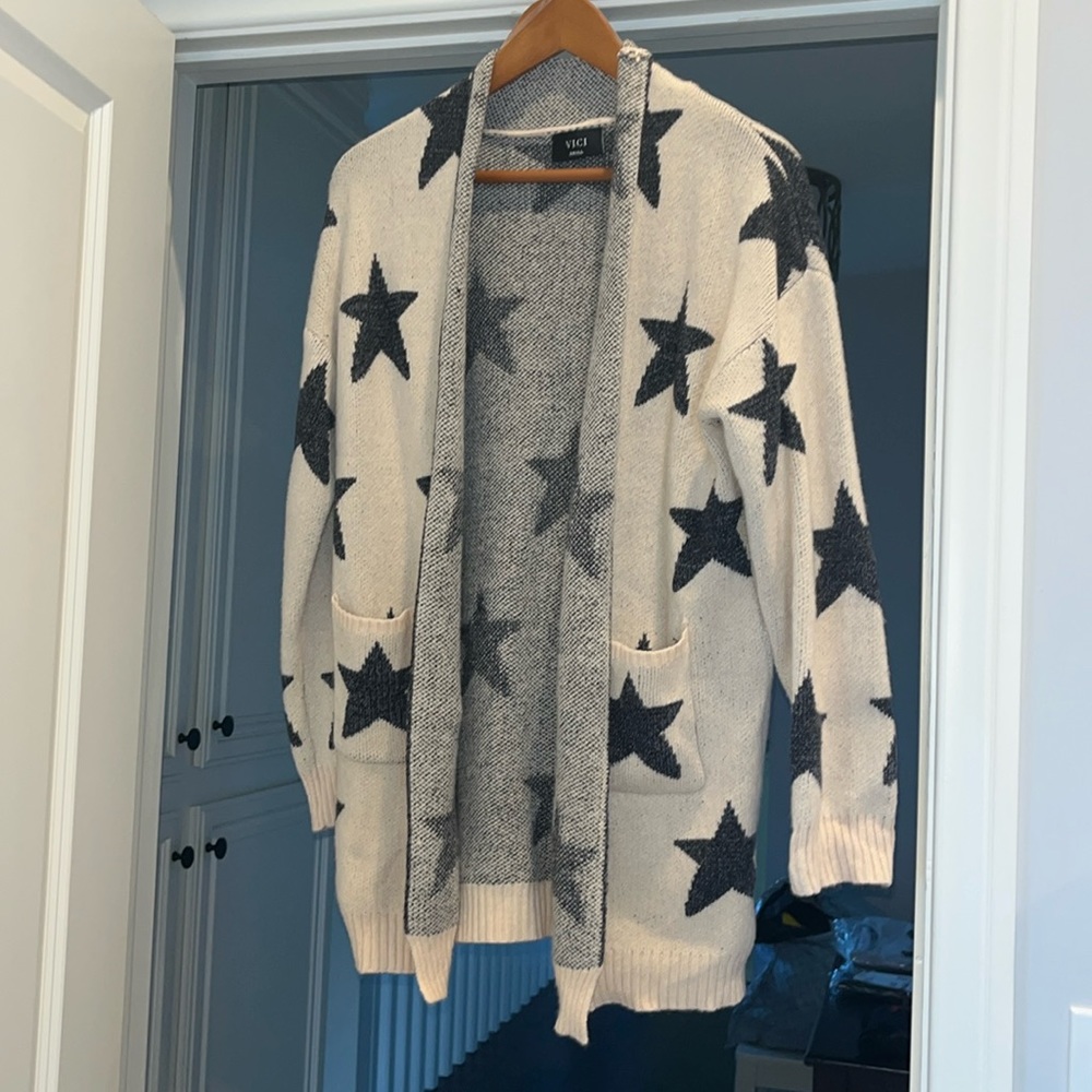 Vici Oversized Stars Cardigan Small